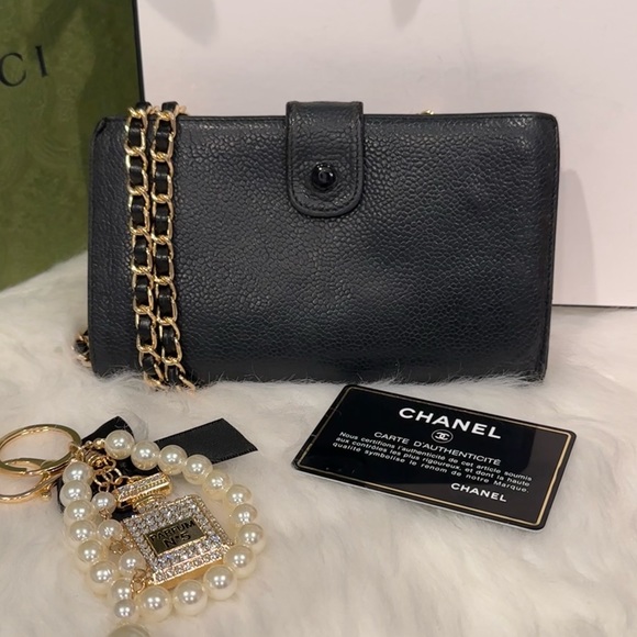 CHANEL Vintage Caviar Timeless ‘CC’ Wallet on Chain | # 2797727 - Picture 10 of 15